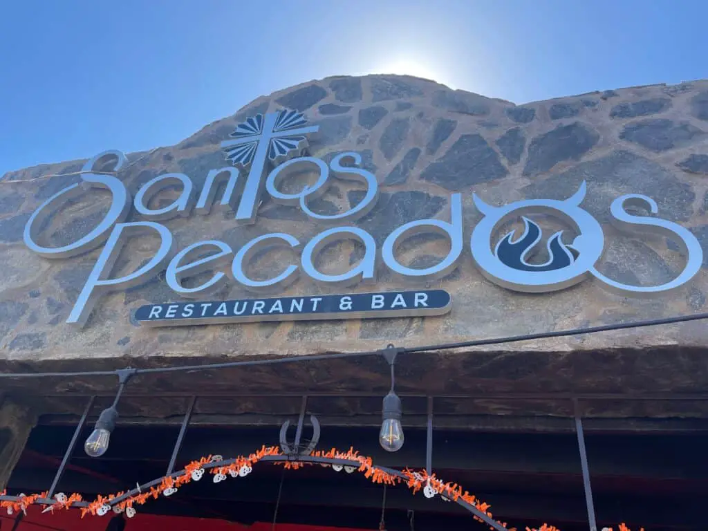 Santos Pecados Restaurant & Bar in Todos Santos